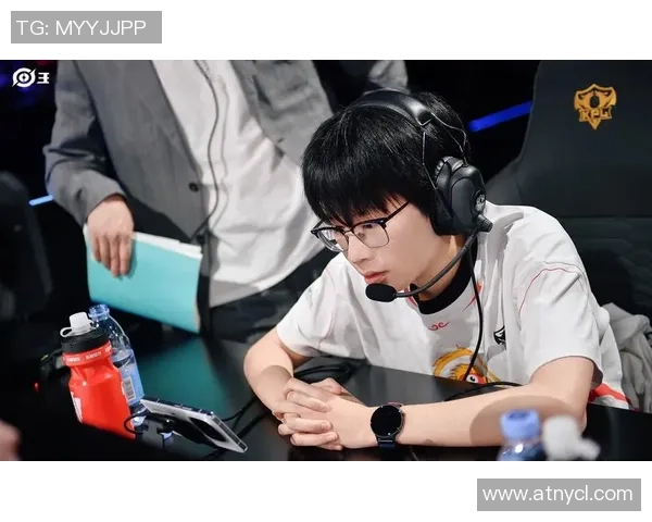 武汉篮球队拼搏历程揭秘:世界杯预选赛背后的奋斗与荣耀